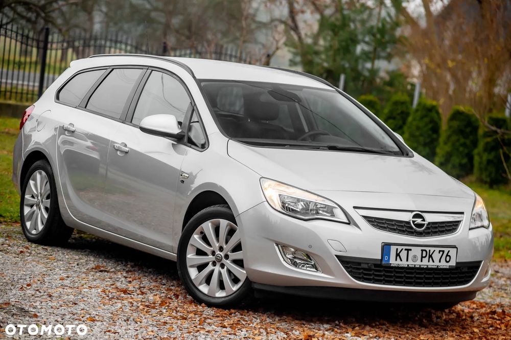 Opel Astra 1.4 Turbo 150 Jahre - 2