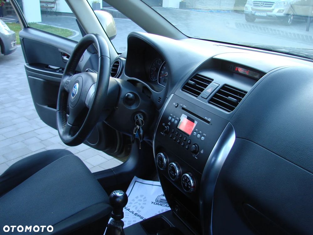 Fiat Sedici 1.6 16V 4x4 Luxury - 18
