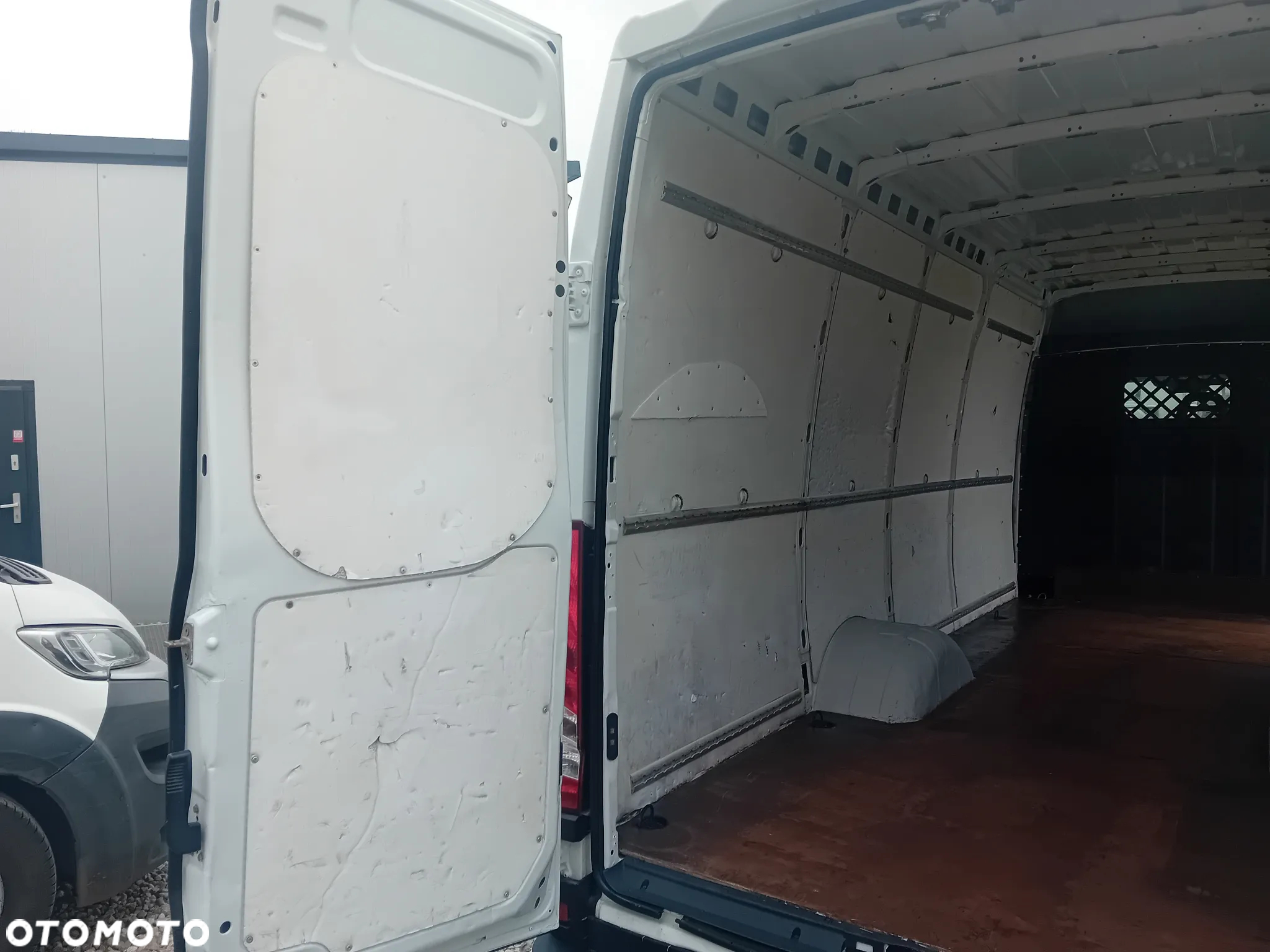 Iveco Dayly 35C17 - 10