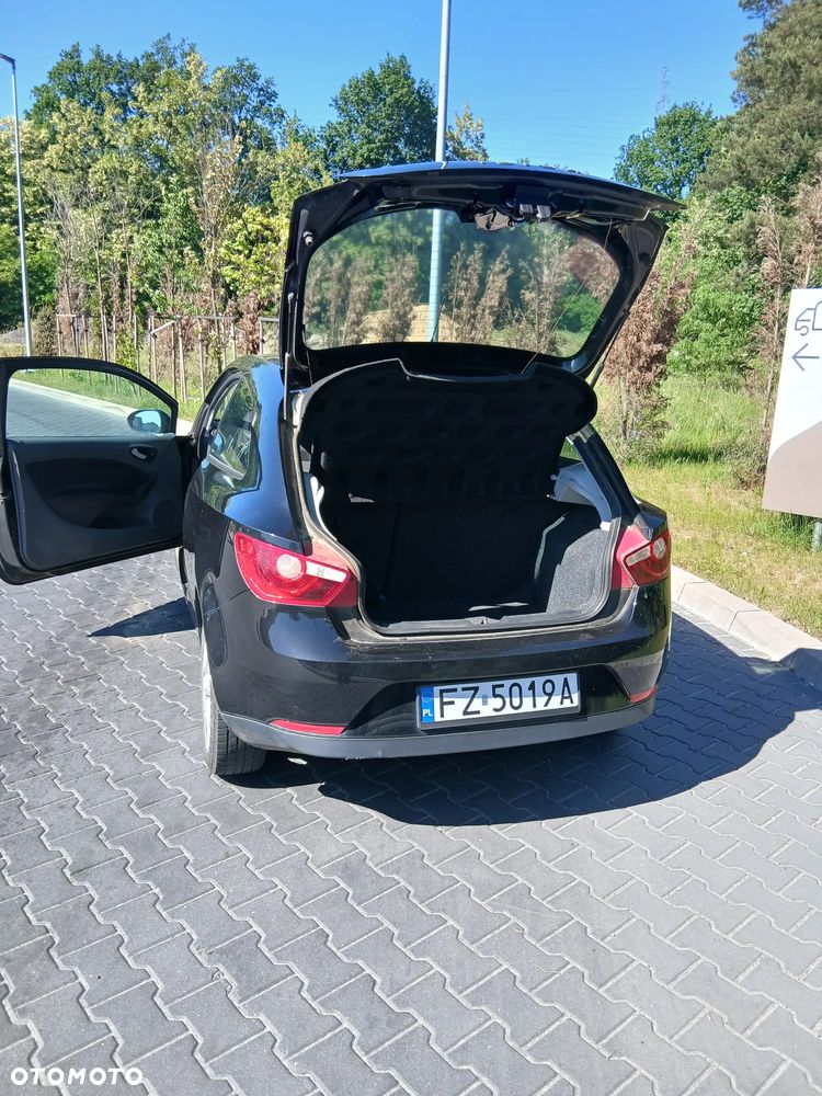 Seat Ibiza SC 1.4 Style - 11