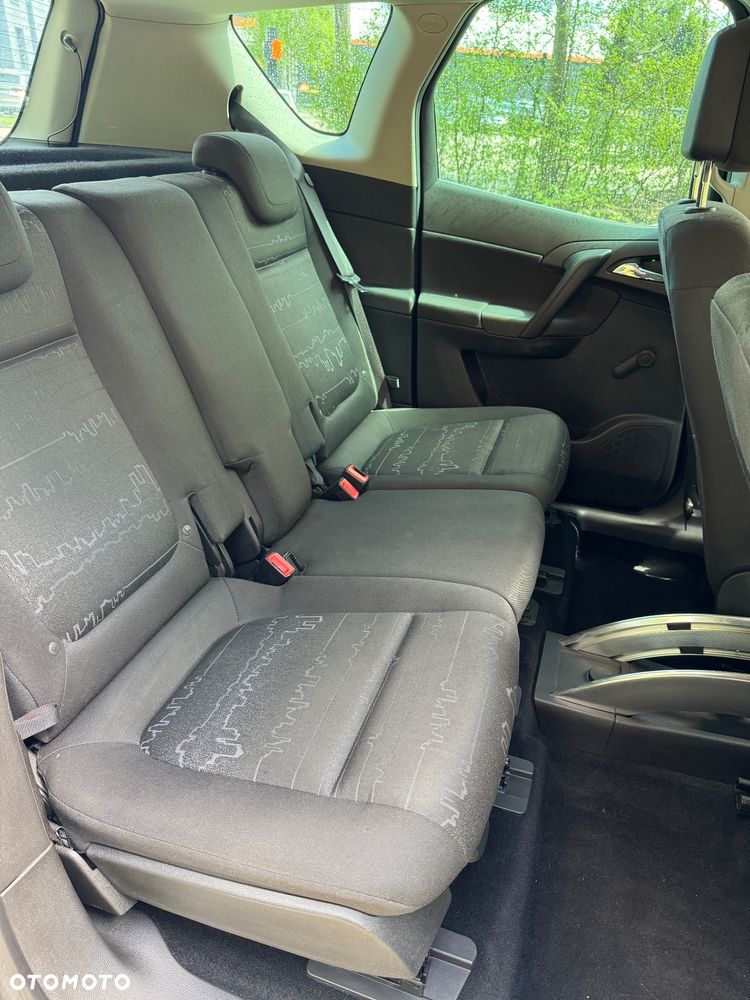 Opel Meriva - 14