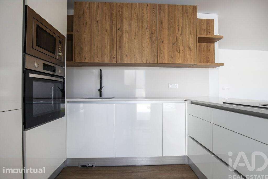 Casa T4 em Fernão Ferro de 106,00 m2 - Grande imagem: 3/30
