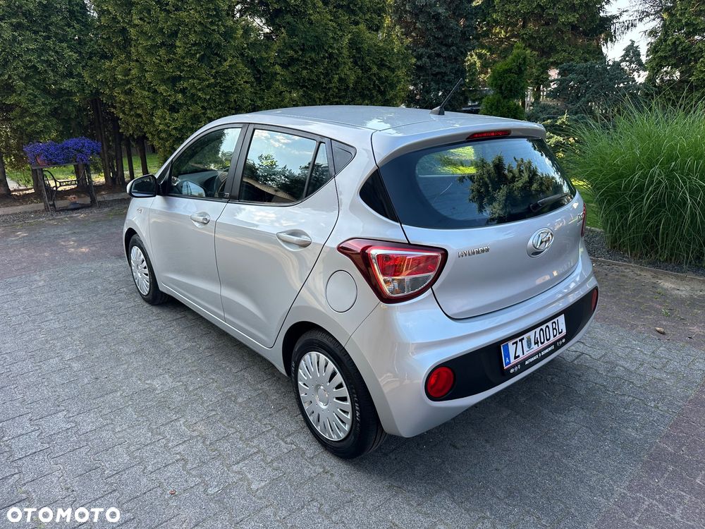 Hyundai i10 1.0 BlueDrive Comfort - 8