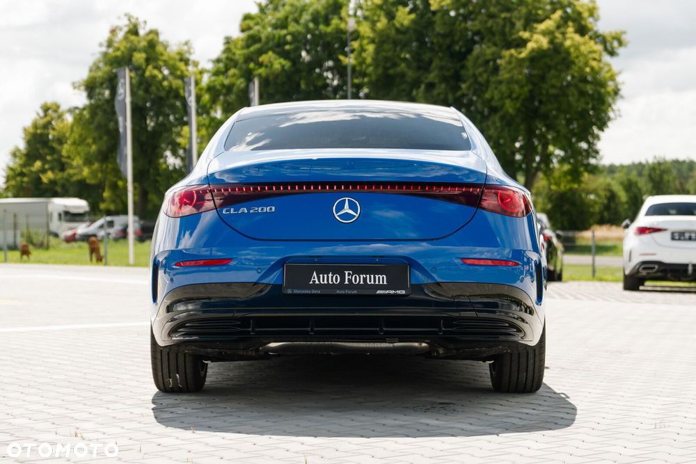 Mercedes-Benz CLA - 8