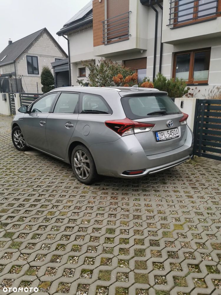 Toyota Auris - 7