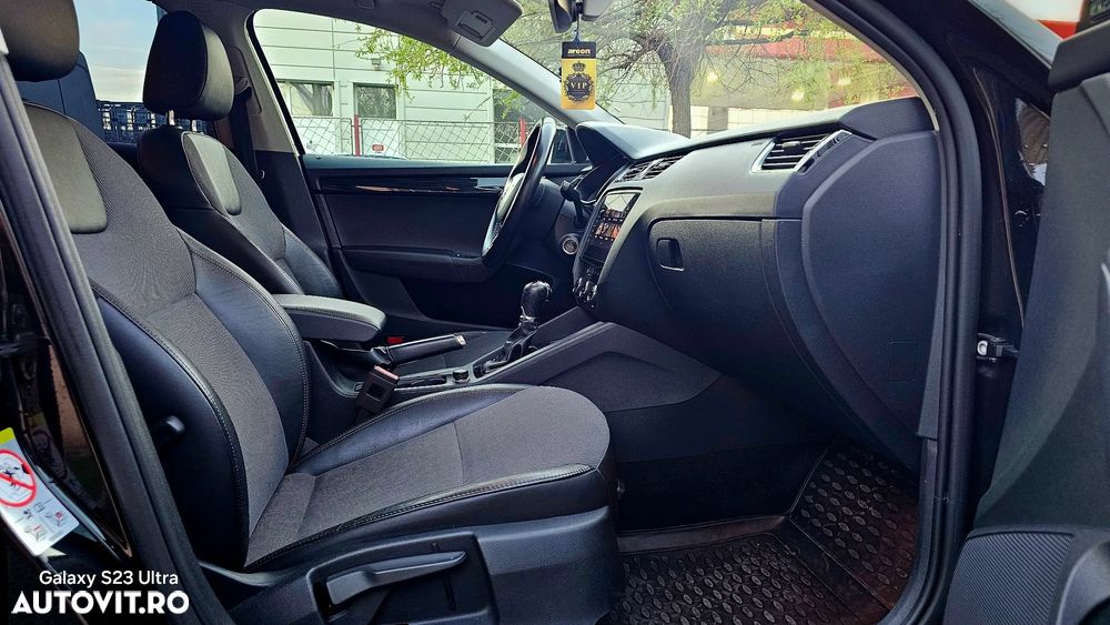Skoda Octavia 1.6 TDI Green tec DSG Edition - 9