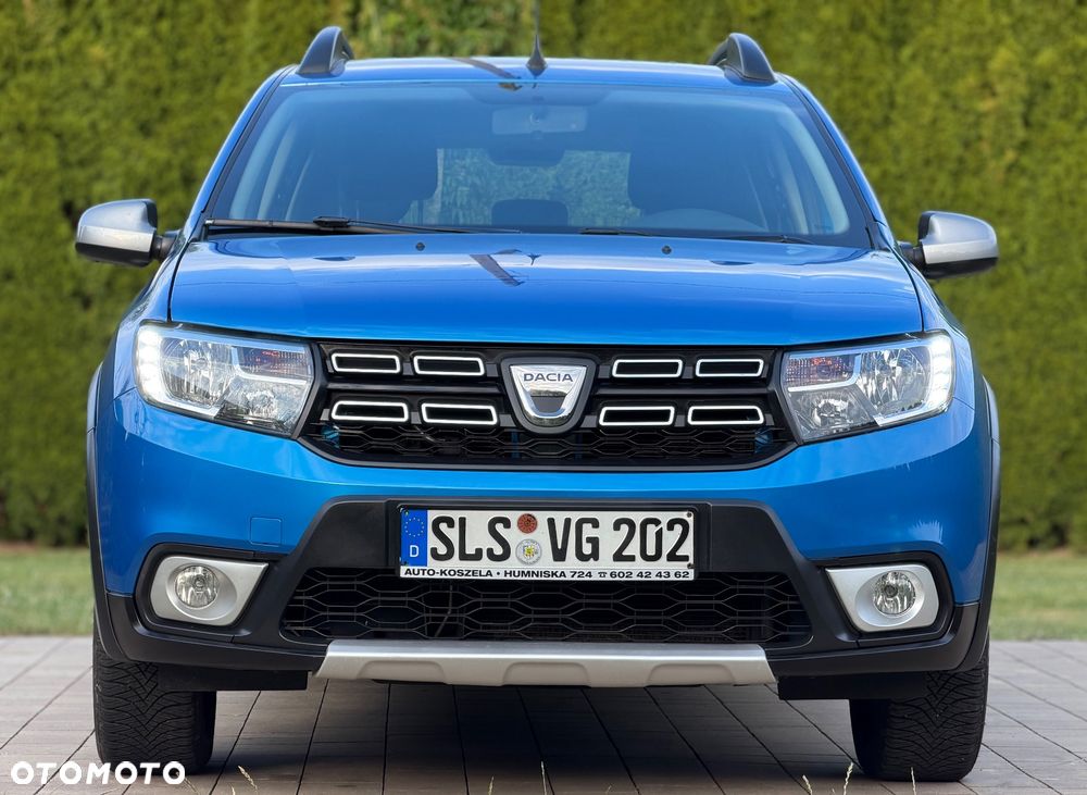 Dacia Sandero Stepway TCe 90 (S&S) Celebration - 2