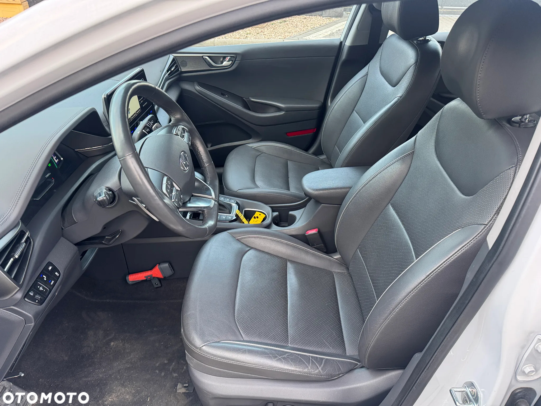 Hyundai IONIQ plug-in hybrid Platinum - 12