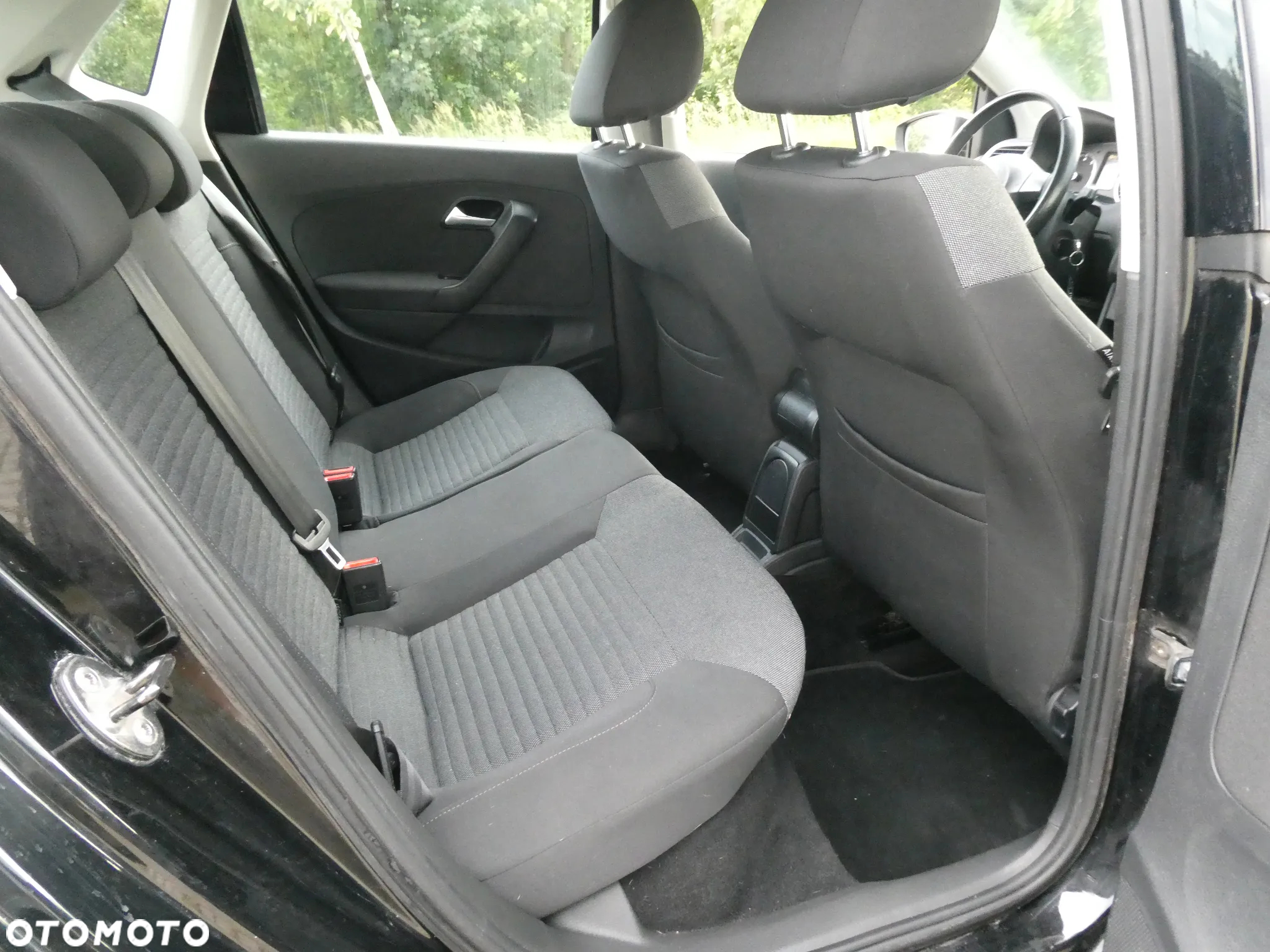 Volkswagen Polo 1.4 16V Comfortline - 15