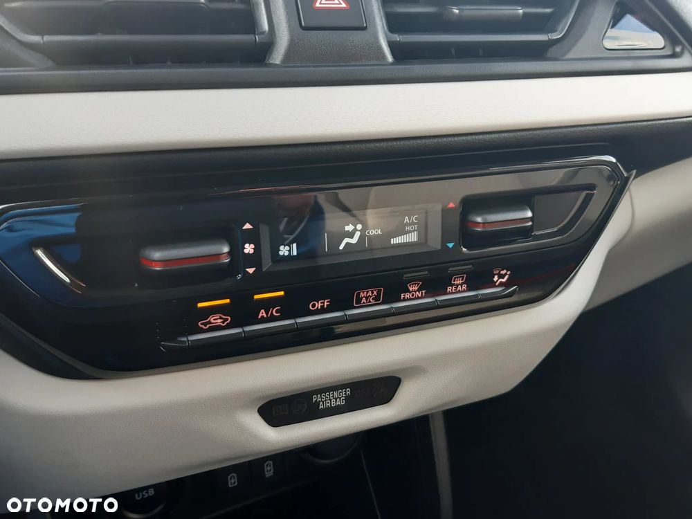 Suzuki Swift 1.2 Dualjet SHVS Premium Plus CVT - 13