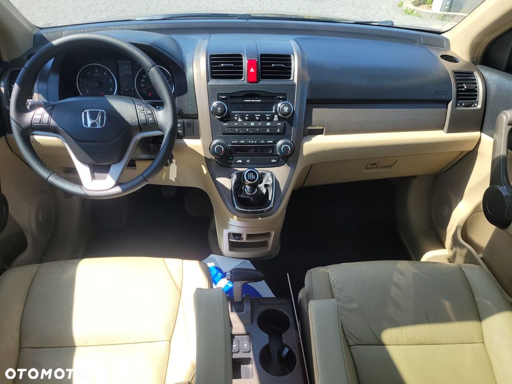 Honda CR-V - 24