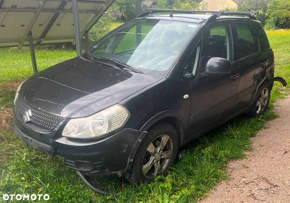 Suzuki SX4 1.6 Topline Edition 4WD - 1