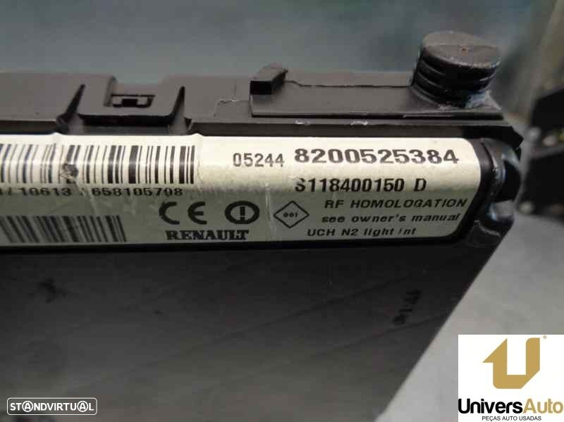 CAIXA RELÉS / FUSÍVEIS RENAULT MEGANE II COUPÉ-CABRIOLET 2005 -8200525384 - 3