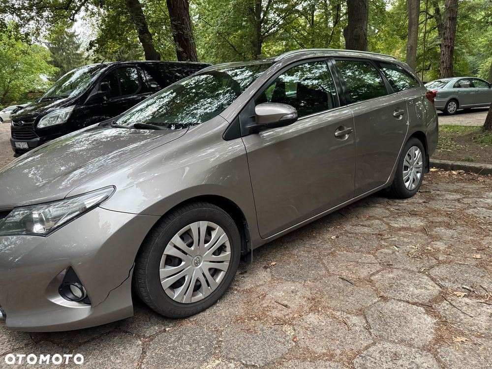 Toyota Auris 1.4 D-4D Active - 7