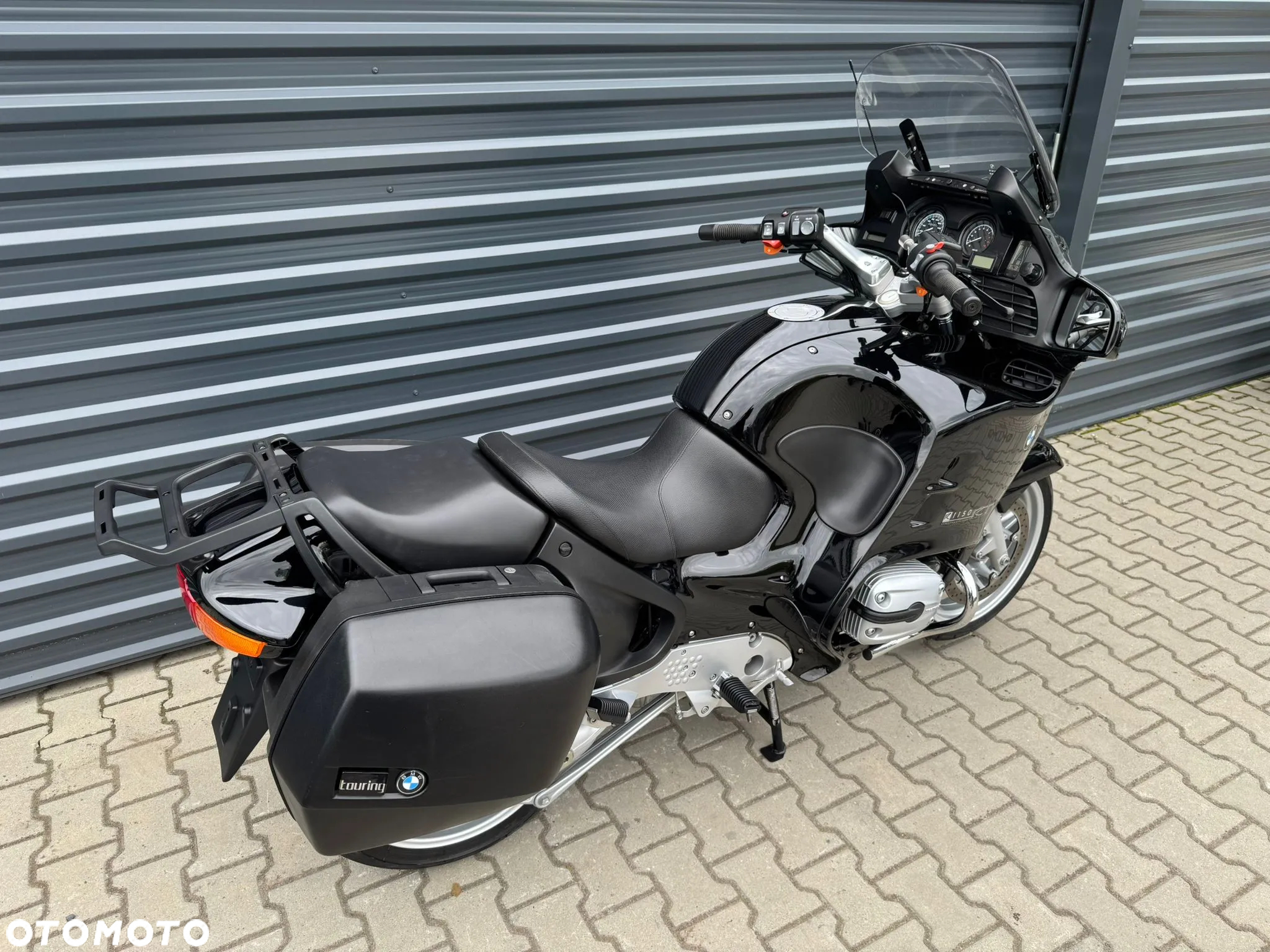 BMW R - 6