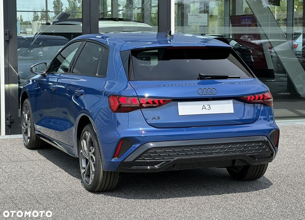 Audi A3 Sportback - 8