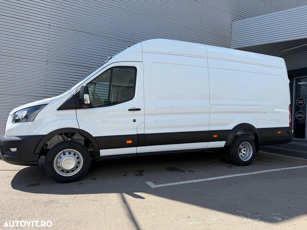 Ford Transit - 24