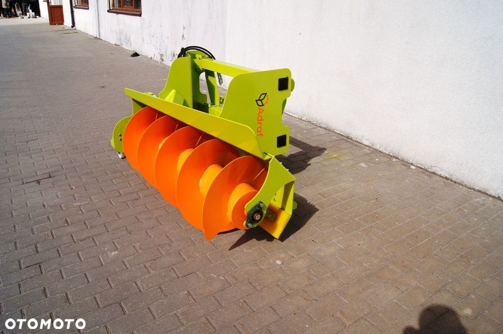 Podgarniacz do paszy TMR szer. 1600, dł. 500 mm NOWOŚĆ - 3