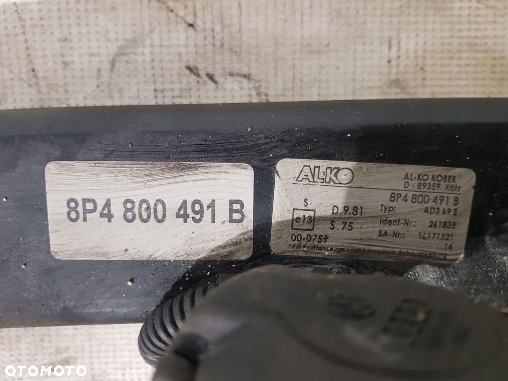hak holowniczy belka 8p4800491b audi a3 8p lift 08 rok - 11