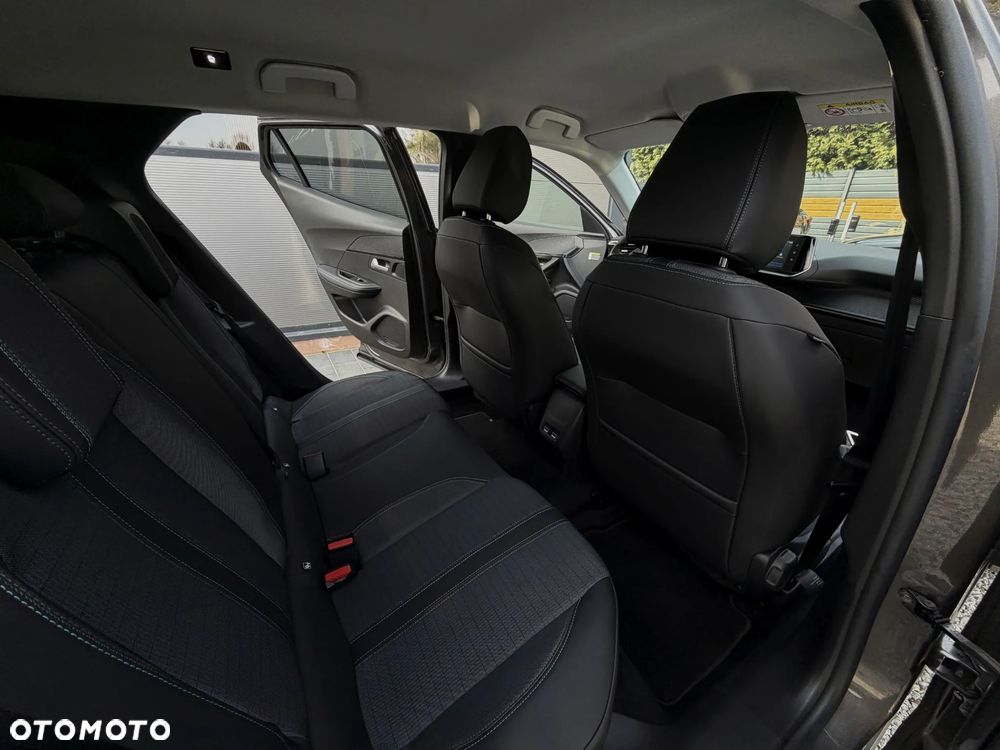 Peugeot 2008 1.2 PureTech Allure Pack S&S - 18
