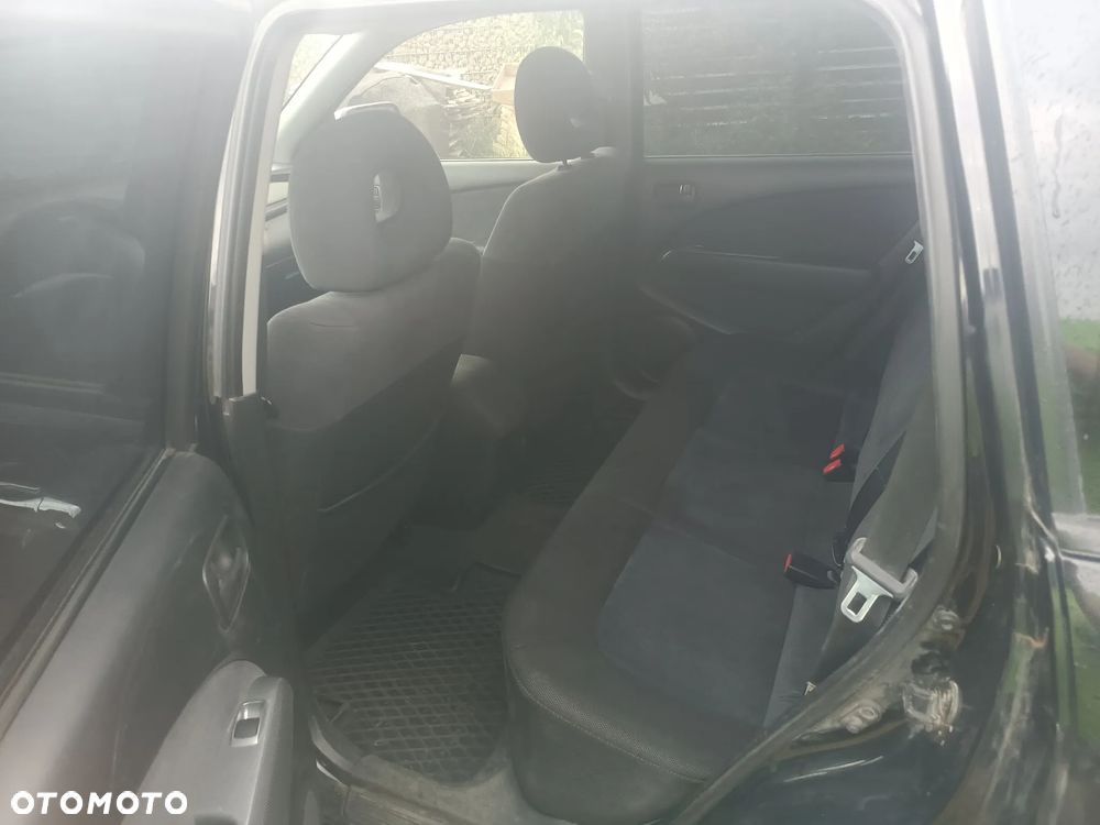 Mitsubishi Outlander 2.0 2WD Invite - 5
