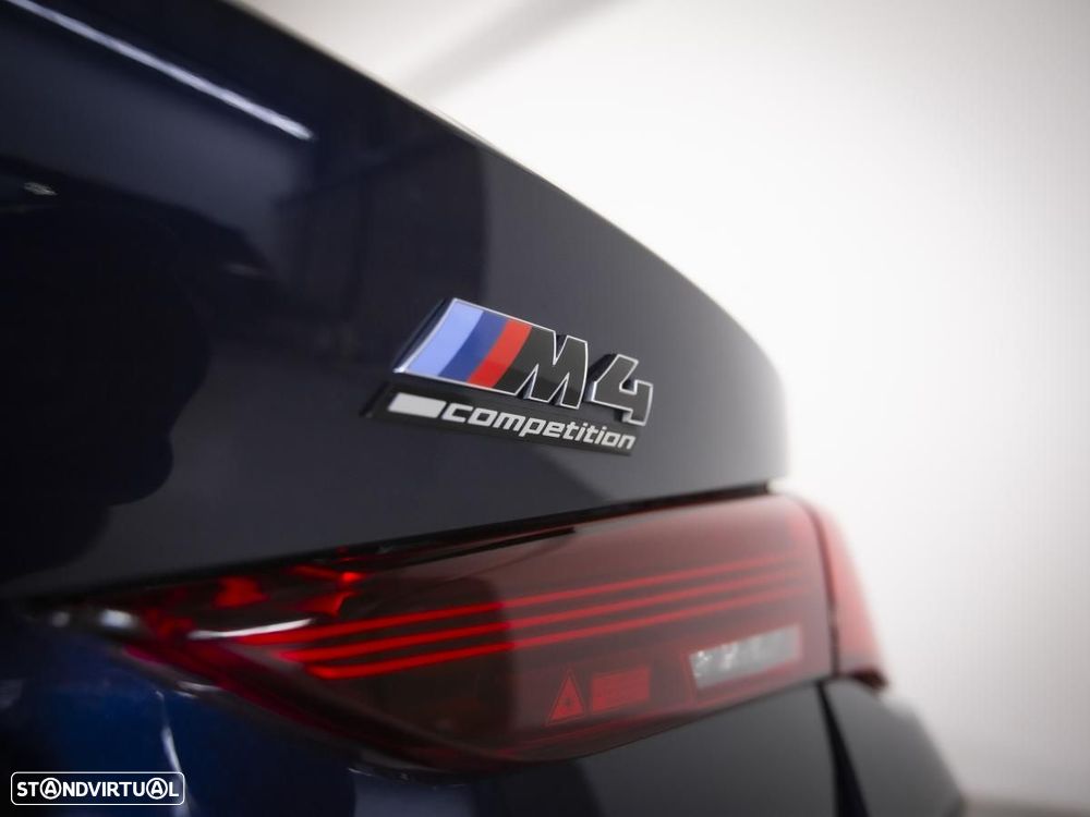 BMW M4 Competition xDrive - 7