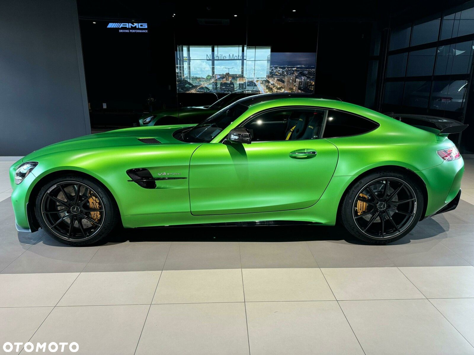 Mercedes-Benz AMG GT - 2