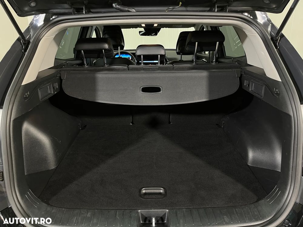 Kia Sportage 1.6 DSL MHEV 7DCT HP 4x2 Style - 12