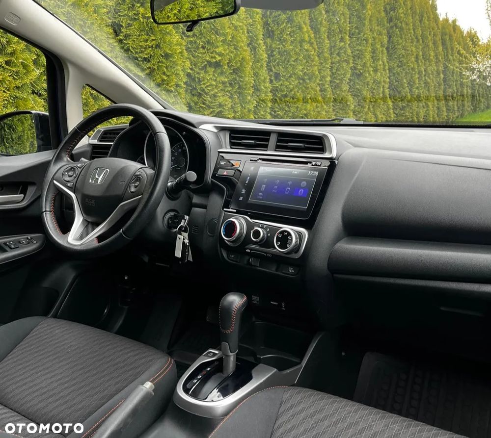 Honda Jazz 1.5 i-VTEC Dynamic (ADAS) CVT - 17