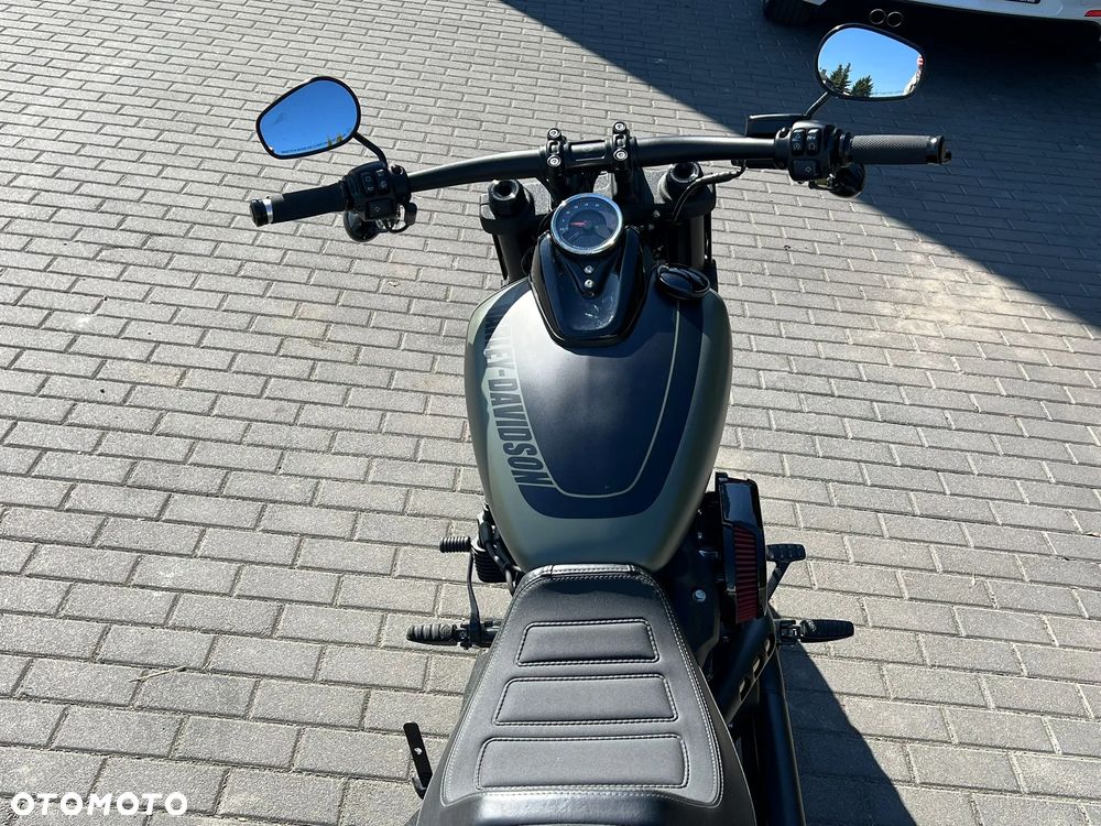 Harley-Davidson Softail Fat Bob - 12