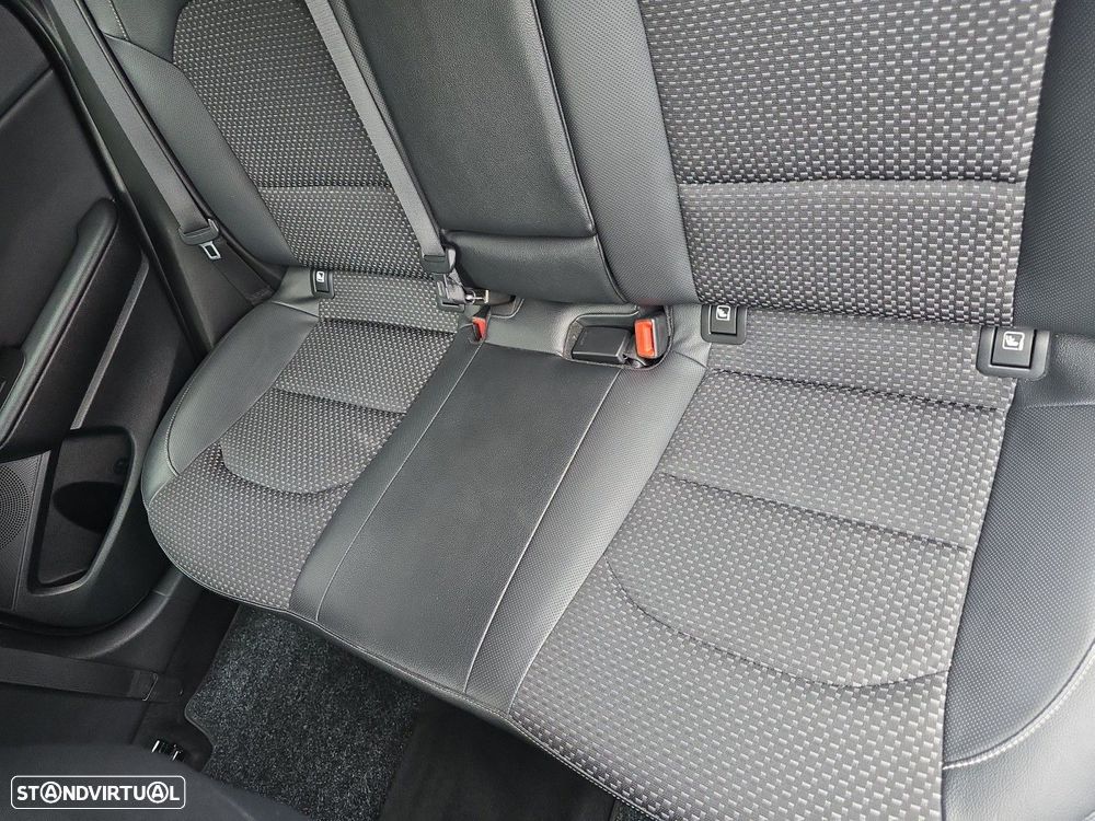 Kia XCeed 1.6 CRDi MHEV Drive - 13