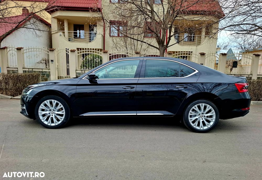 Skoda Superb 2.0 TSI DSG Style - 2