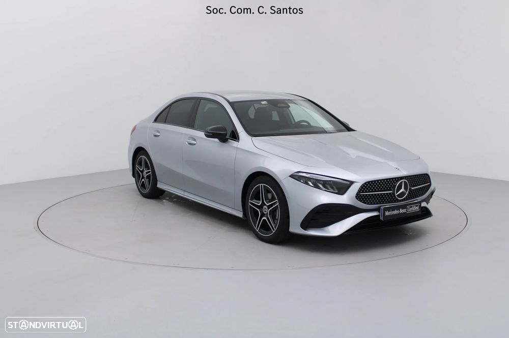 Mercedes-Benz A 180 Limousine d AMG Line Aut. - 4