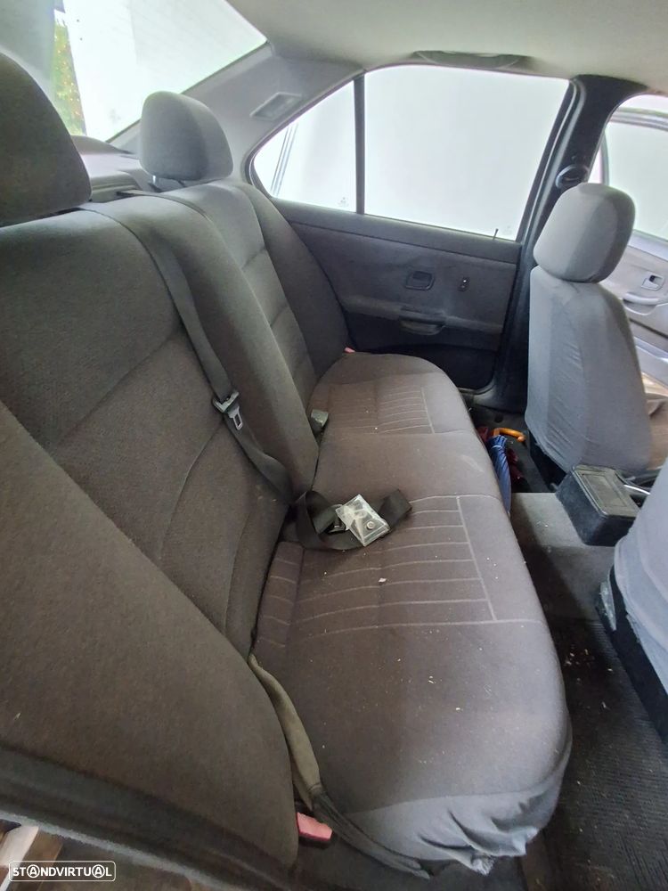 BMW 316 i Touring - 11