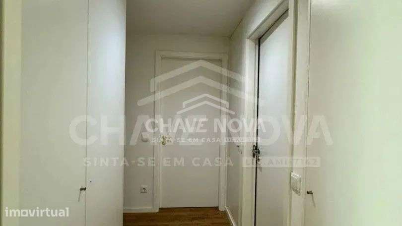 T2 c/ Piscina em Campanhã - Grande imagem: 5/16