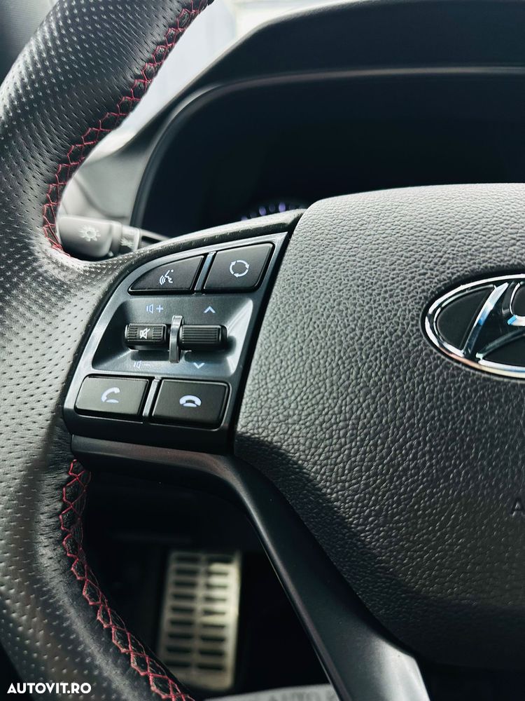 Hyundai Tucson blue 1.6 CRDi 2WD DCT Premium - 31