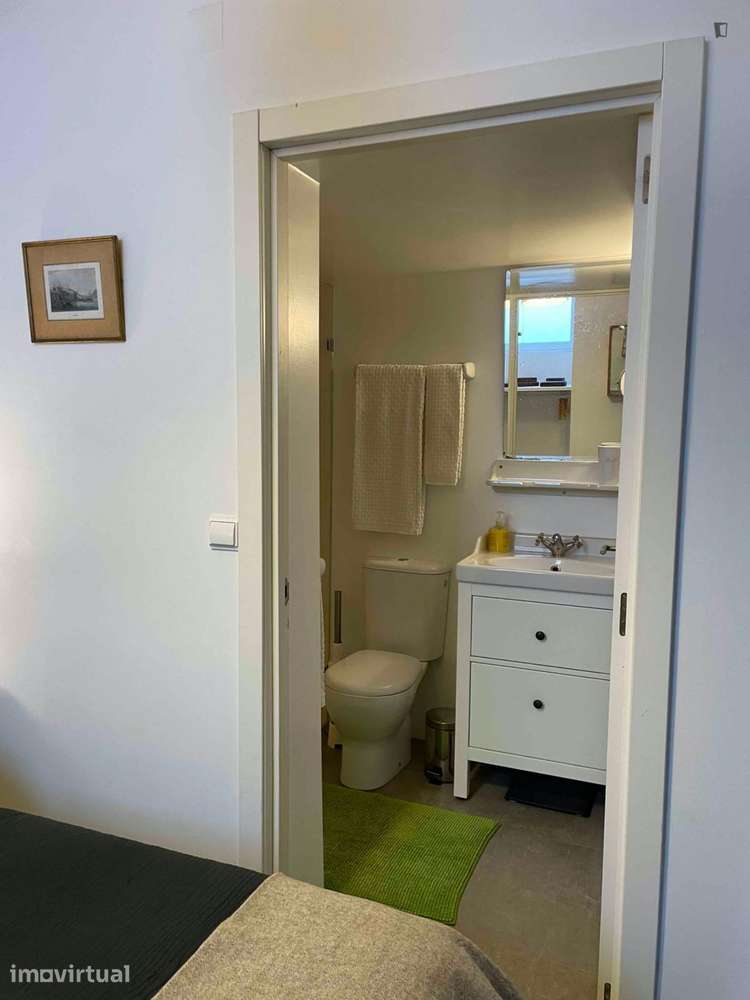 Casa com 1 quartos - localizado em São Bento Lisbon - Grande imagem: 4/13
