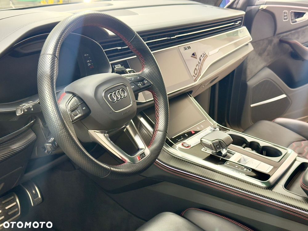 Audi RS Q8 - 15