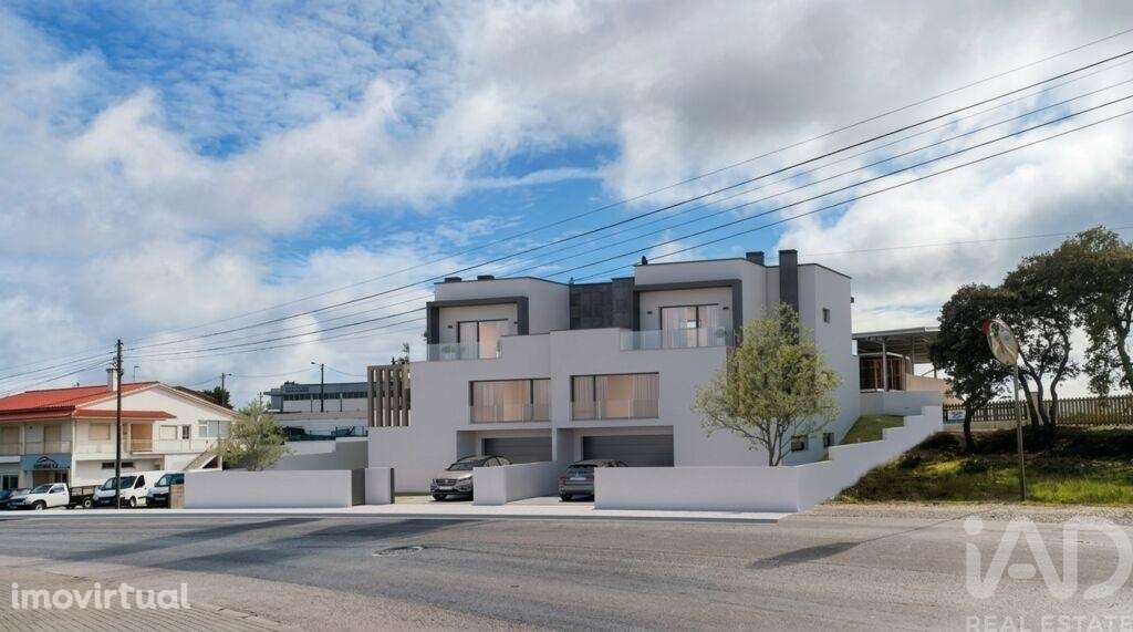 Moradia geminada T4 em Santa Catarina da Serra e Chainça de 184 m2 - Grande imagem: 5/28