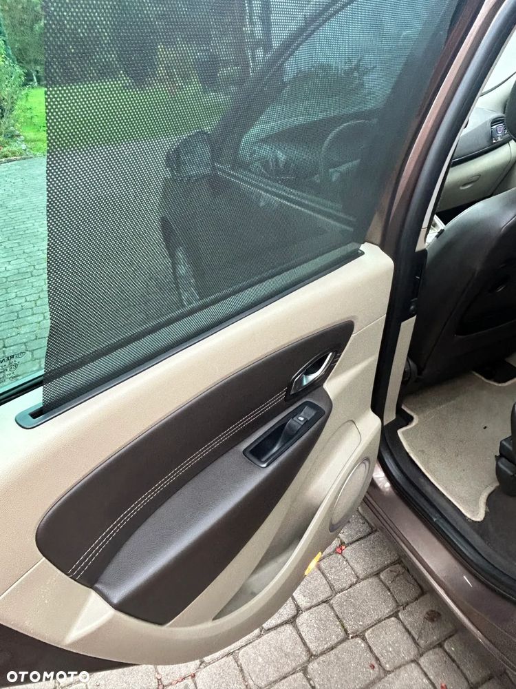 Renault Grand Scenic Gr 2.0 16V Privilege CVT Euro5 - 13