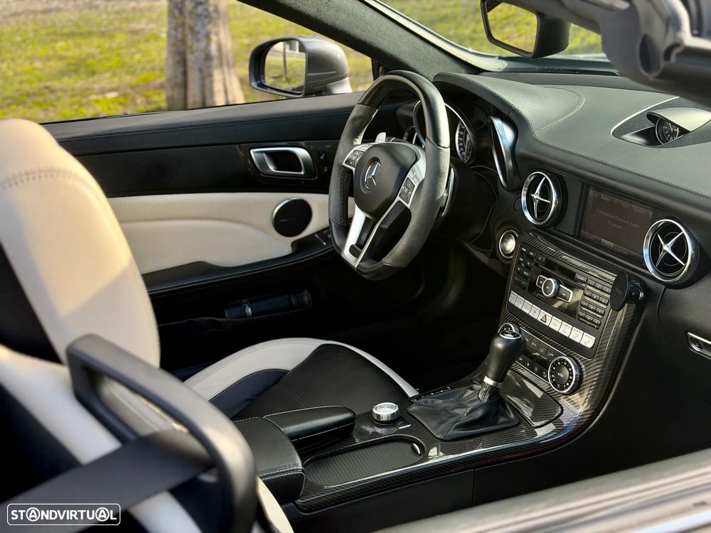Mercedes-Benz SLK 55 AMG Standard - 21