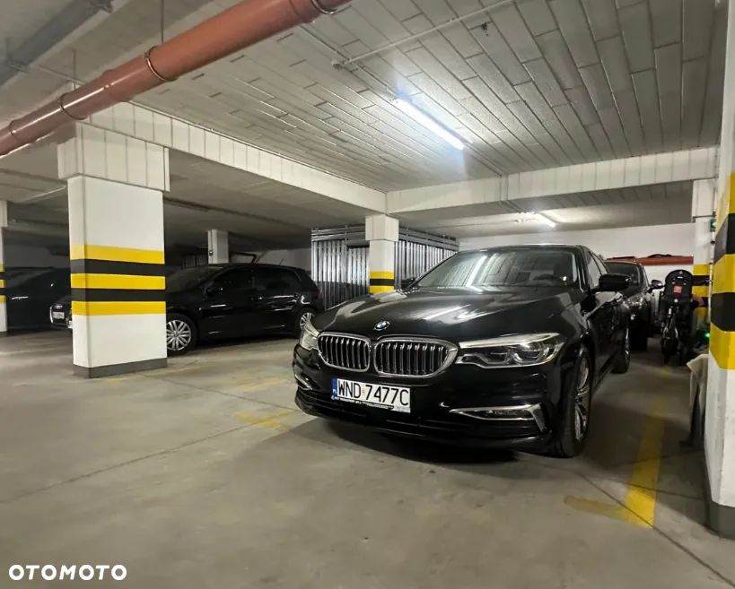 BMW Seria 5 530d Luxury Line - 2
