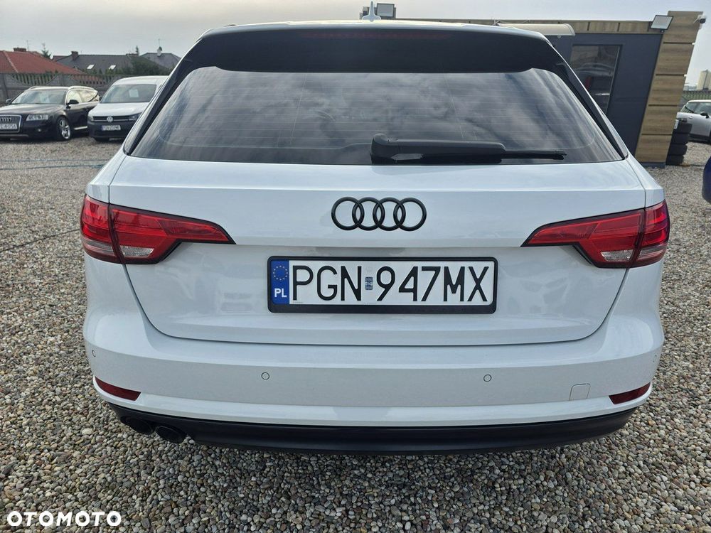 Audi A4 Avant 2.0 TDI DPF multitronic S line Sportpaket - 24