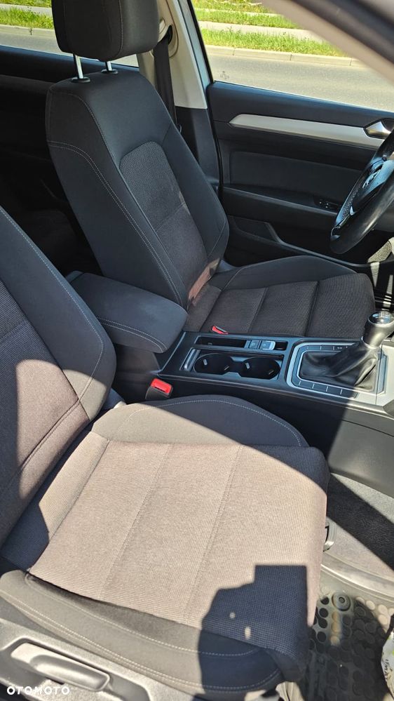 Volkswagen Passat 1.5 TSI EVO Comfortline - 7
