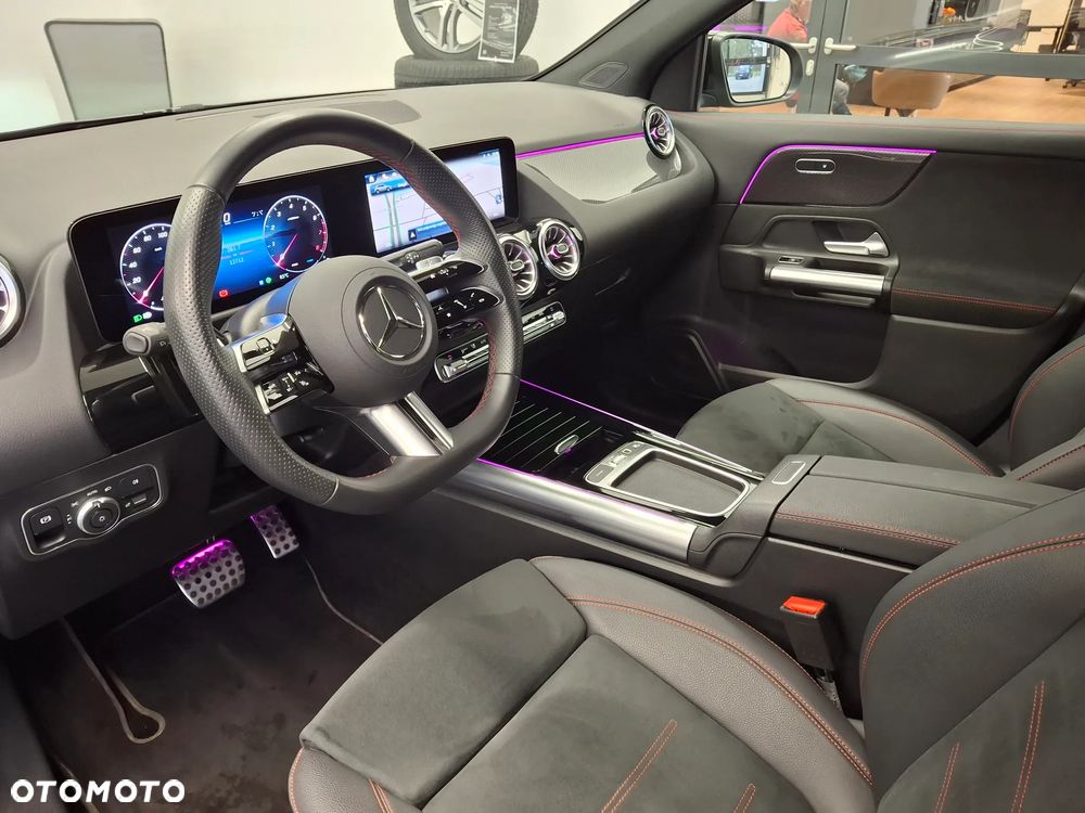 Mercedes-Benz GLA 200 mHEV AMG Line 7G-DCT - 10