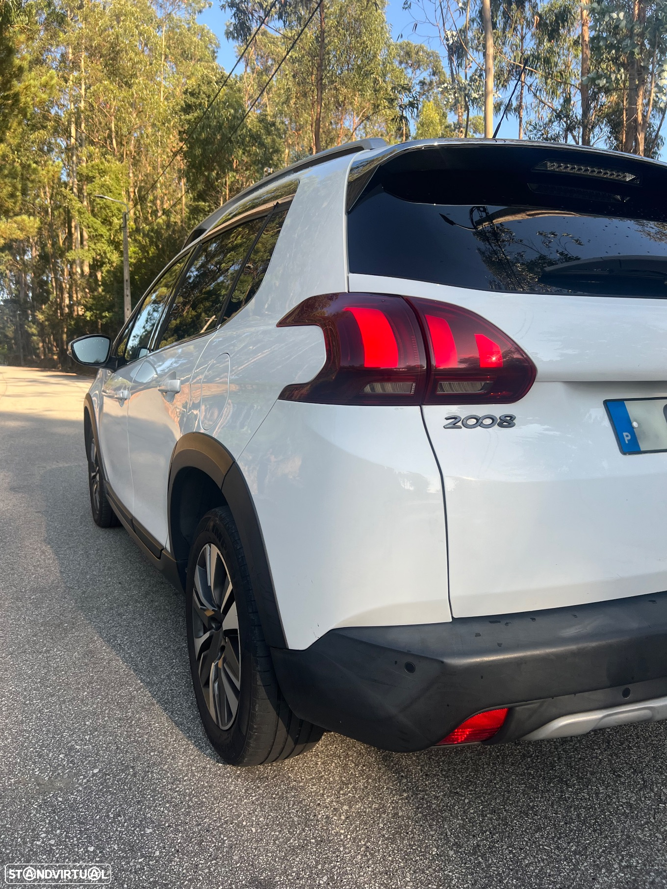 Peugeot 2008 1.6 BlueHDi Style - 6