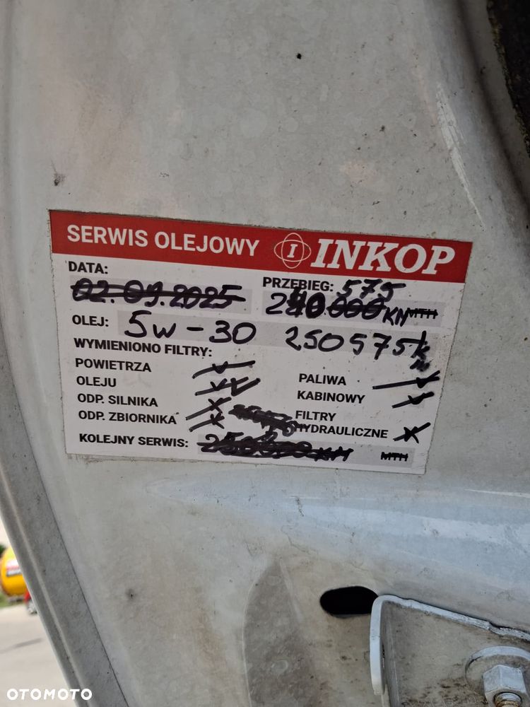 Ford Transit - 12