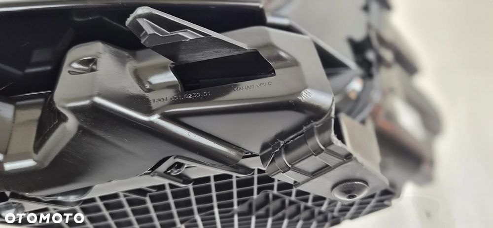 LAMPA LEWA SKODA KAMIQ ,,CRYSTAL LIGHTING,, LIFT 2023- 655941015C - 4