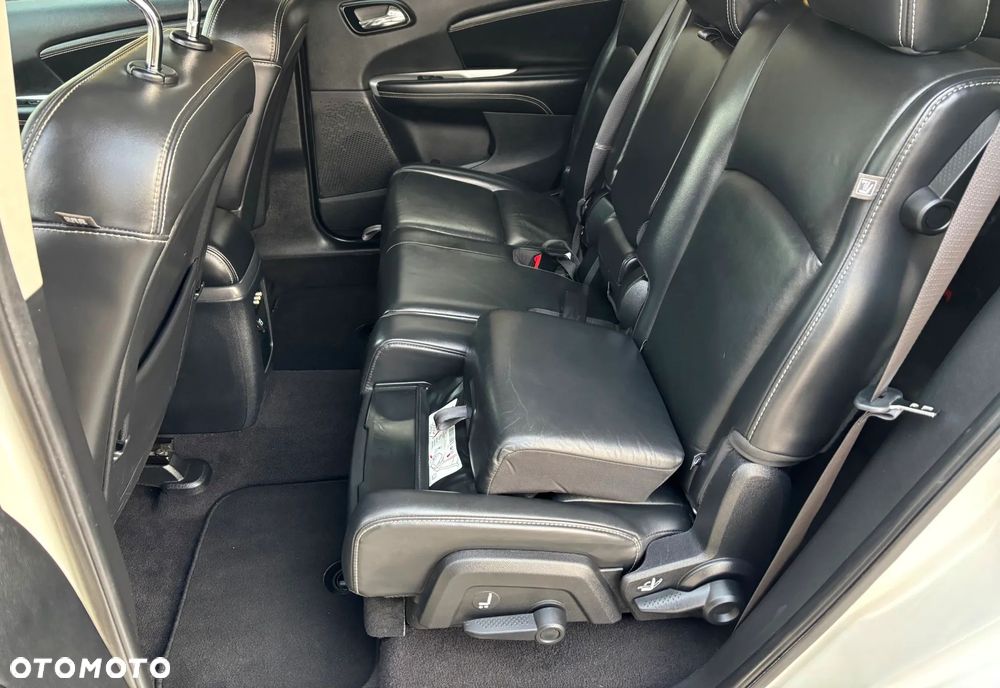 Fiat Freemont 2.0 Multijet 16V DPF Automatik Allrad Lounge - 18