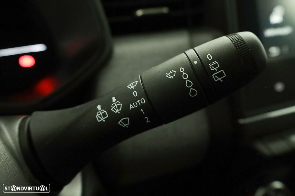 Renault Clio 1.0 TCe Evolution Bi-Fuel - 17